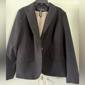 Boohoo Black Women's Single-Button Tailored Blazer